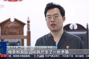 CBA官方：上海男篮第四外援泰-温亚德正式完成注册